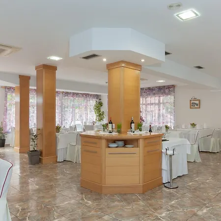 La Terraza De Puente Viesgo