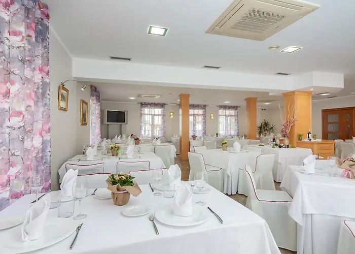 La Terraza De Hotel Puente Viesgo